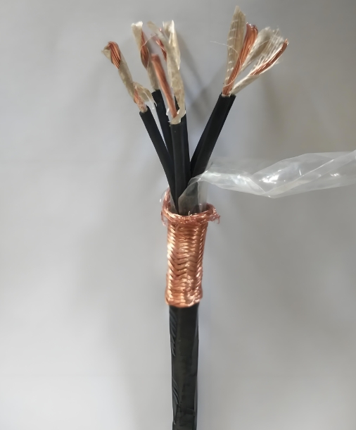 金聯(lián)宇電纜分析電纜護(hù)套越厚質(zhì)量就越好嗎？其實(shí)不然！.jpg